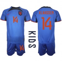 Nederland Davy Klaassen #14 Fotballklær Bortedraktsett Barn VM 2022 Kortermet (+ korte bukser)